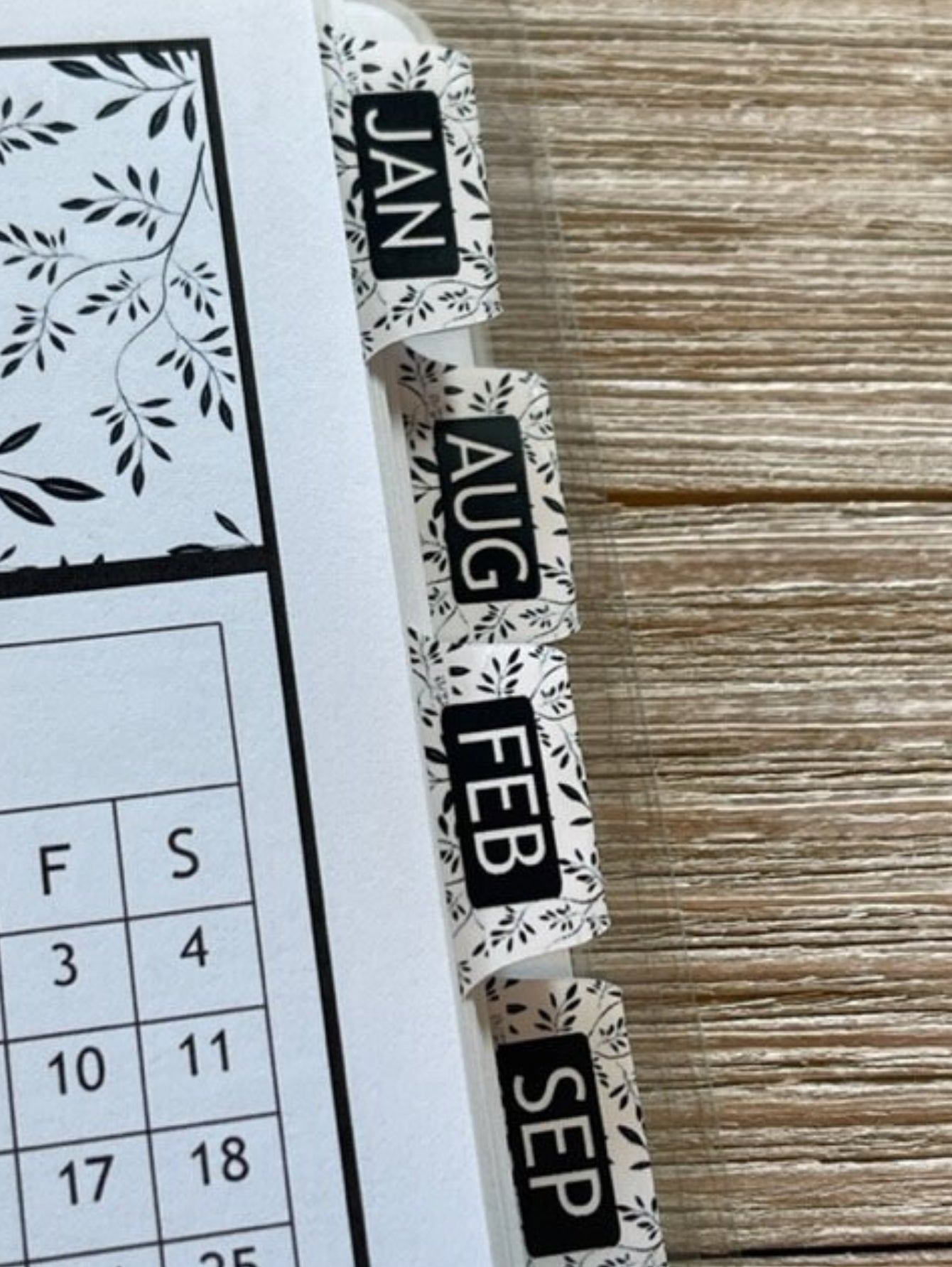 BLACK & WHITE FLORAL DESIGN- Standard 12 Month Appointment Book - Start Any Month - 3 Sizes with Optional Income & Expenses Tracking