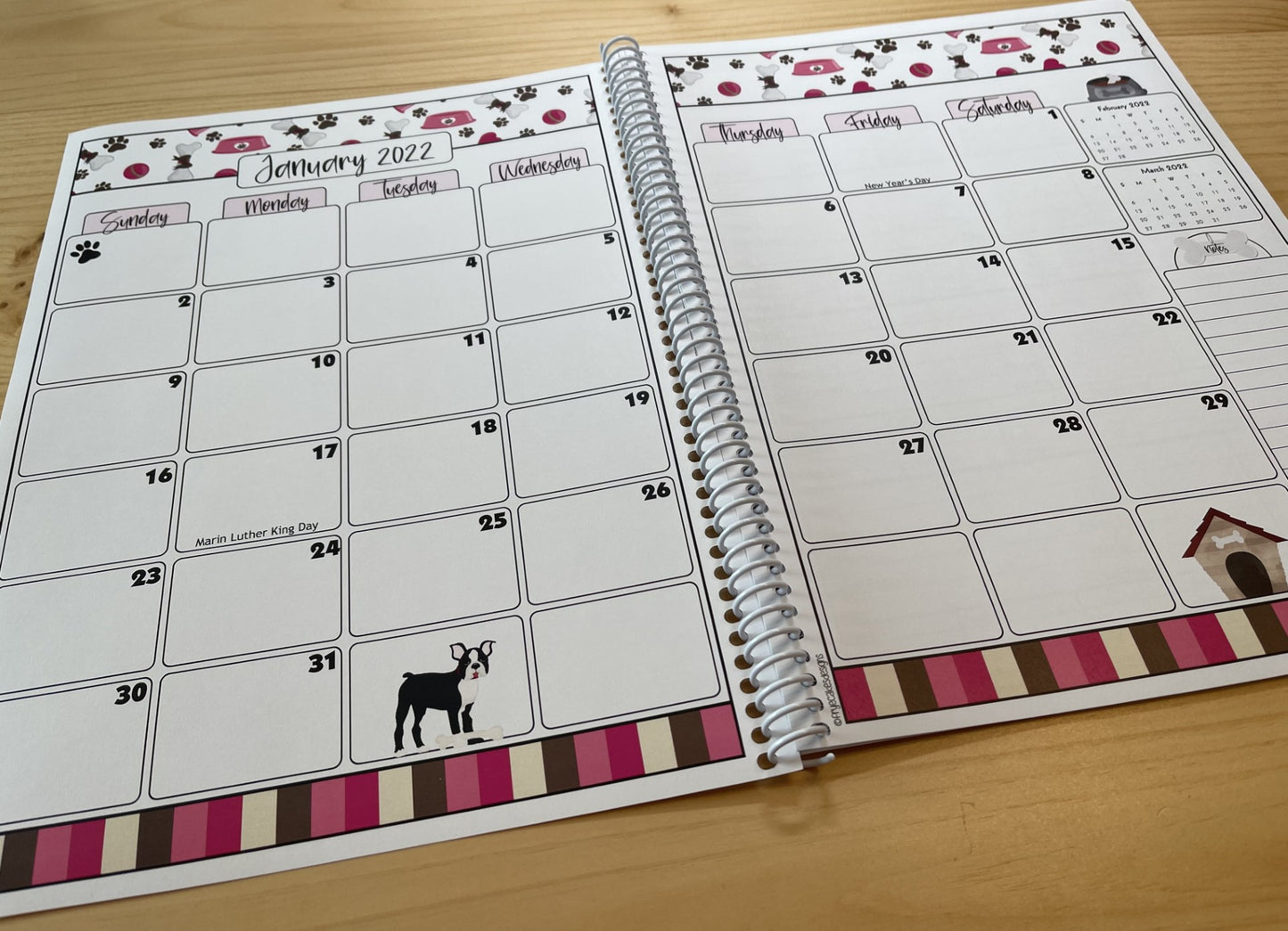 2025-2026 Pet Sitter Planner & Organizer with Pet and Owner Info Pages.  Large or Medium.  PINK BOWLS & BOWS DESIGN
